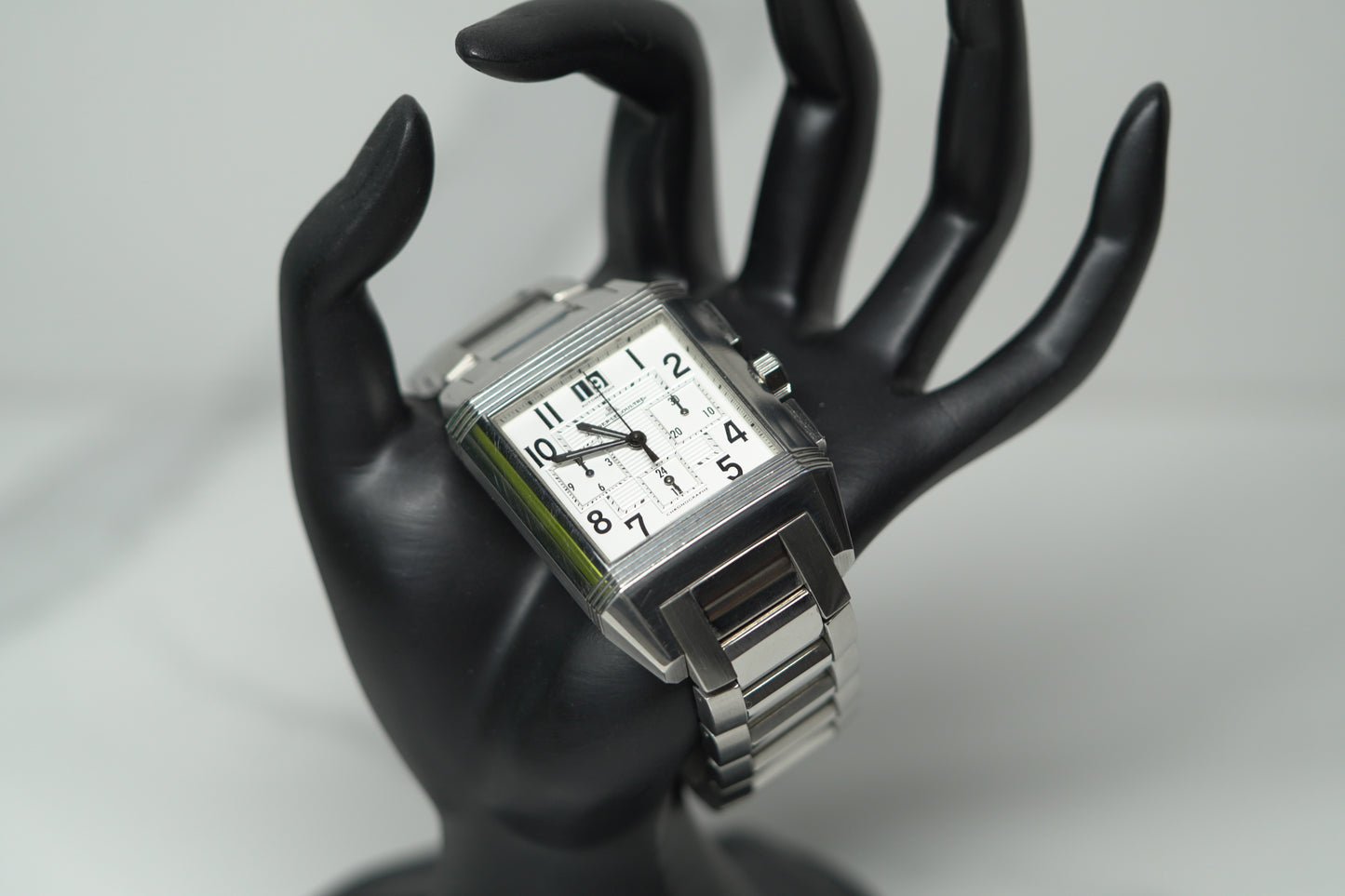 Jaeger Le Coultre Reverso Squadra GMT Stainless Steel 35mm Silver Bracelet Watch Only 230.8.45/7018120