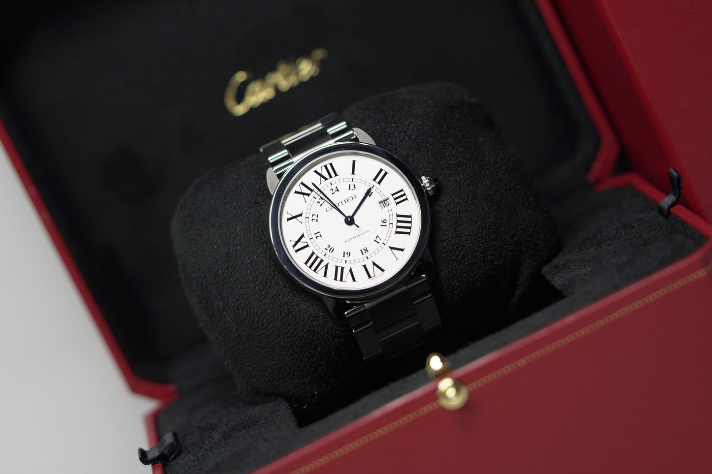 Cartier Ronde Solo De Cartier Stainless Steel XL White Bracelet Watch Only UNK W6701011
