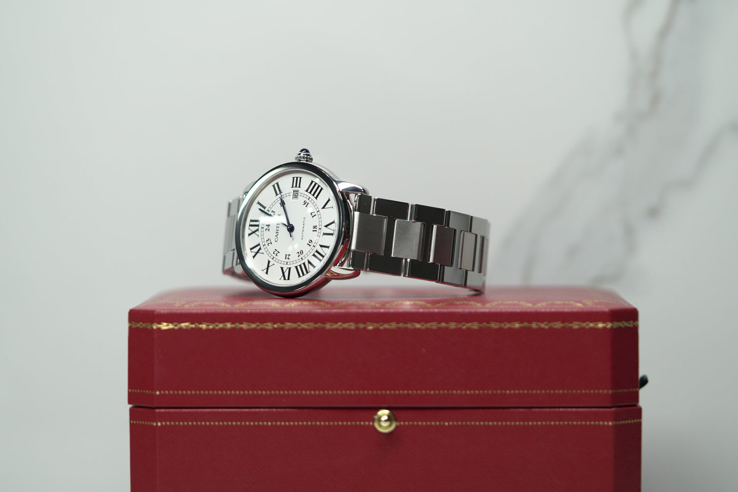 Cartier Ronde Solo De Cartier Stainless Steel XL White Bracelet Watch Only UNK W6701011