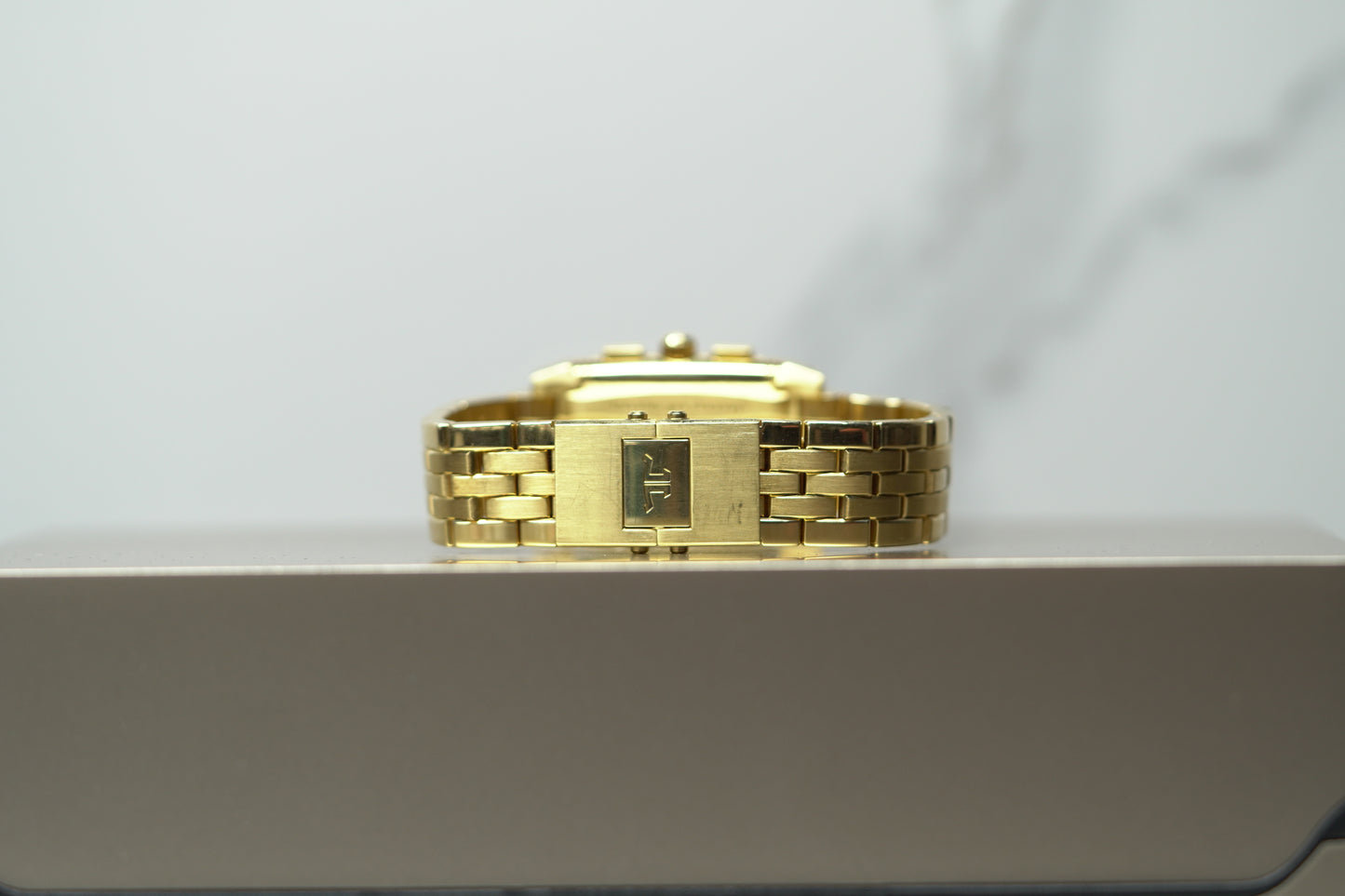 Jaeger Le Coutre Reverso Yellow Gold 26mm Dual White Bracelet Watch Only 290160