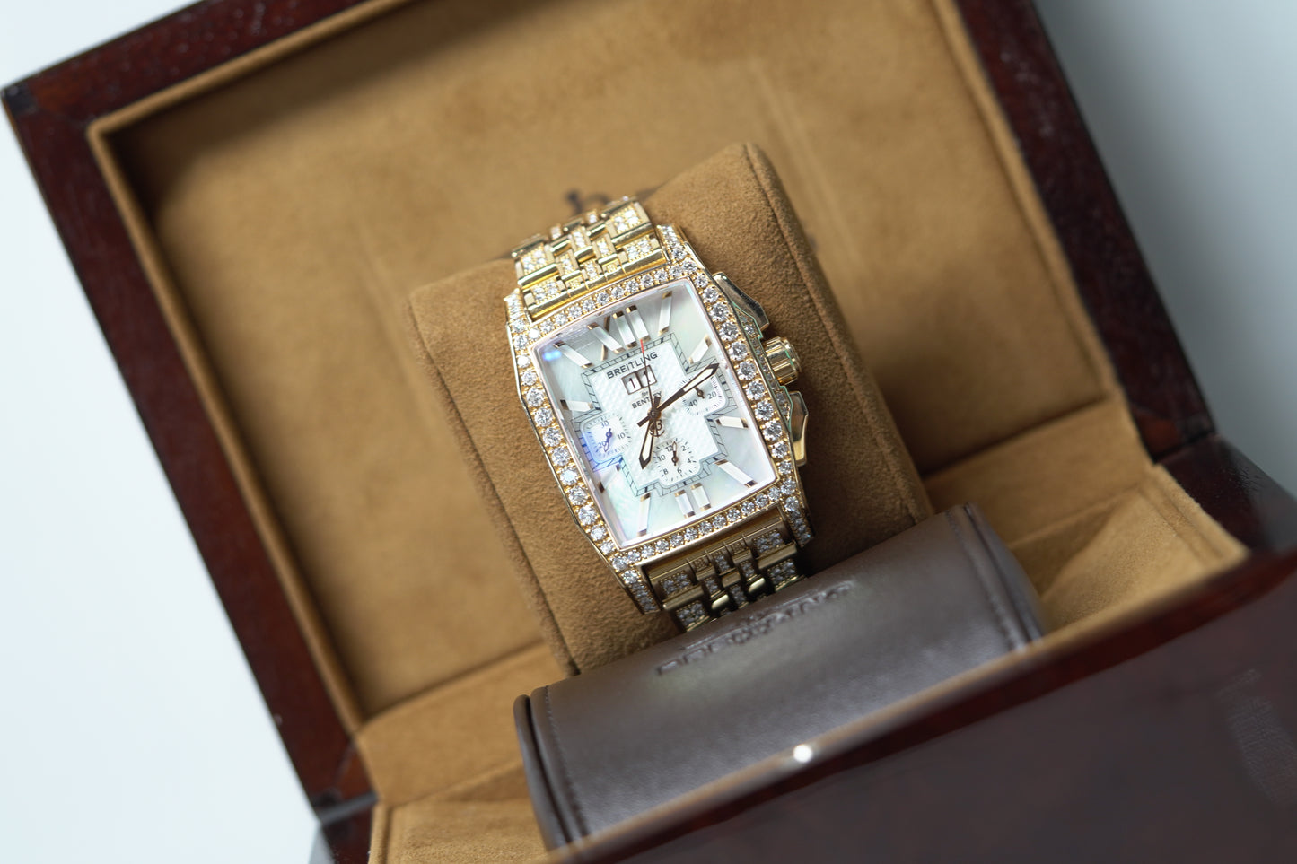 Breitling Flying Bee Rose Gold Factory 38mm Mother of Pearl Bracelet Watch Only R44365