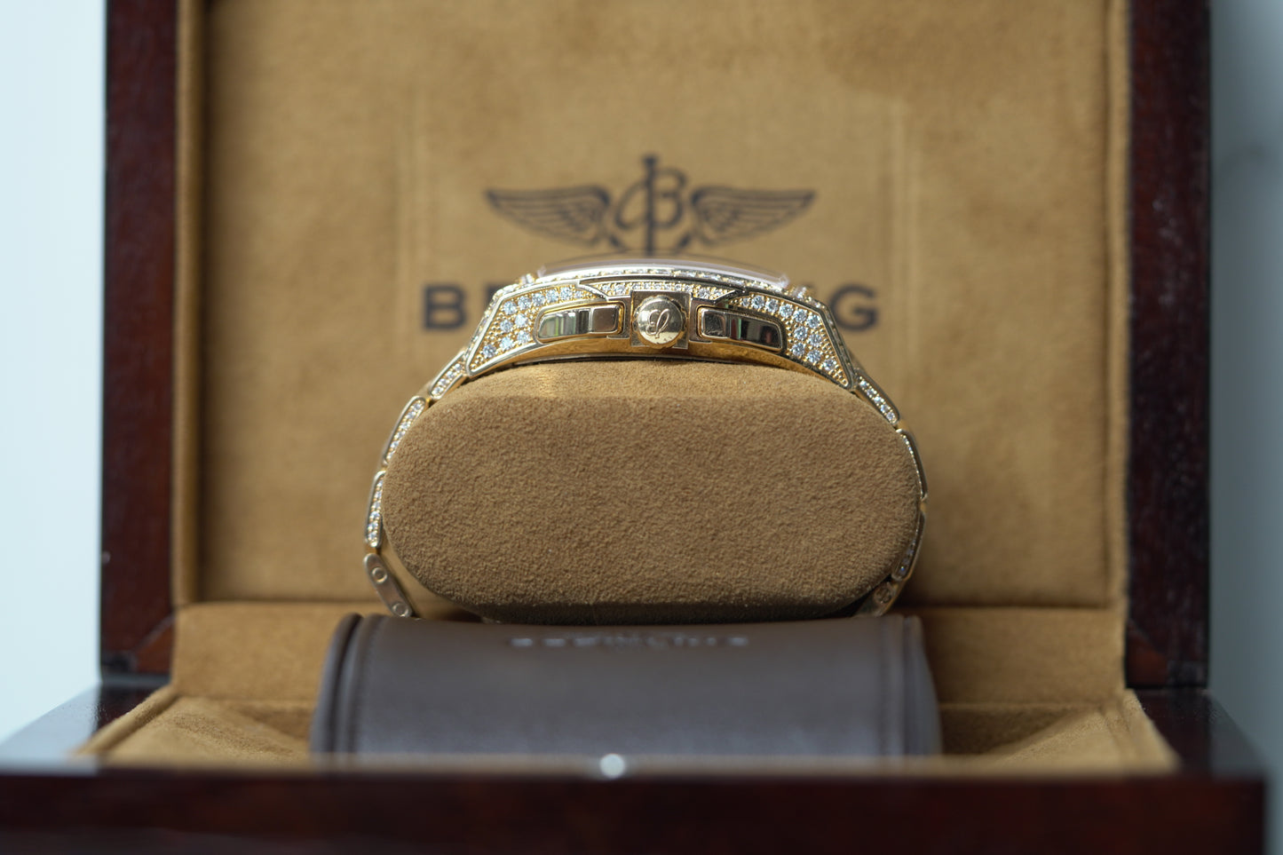Breitling Flying Bee Rose Gold Factory 38mm Mother of Pearl Bracelet Watch Only R44365