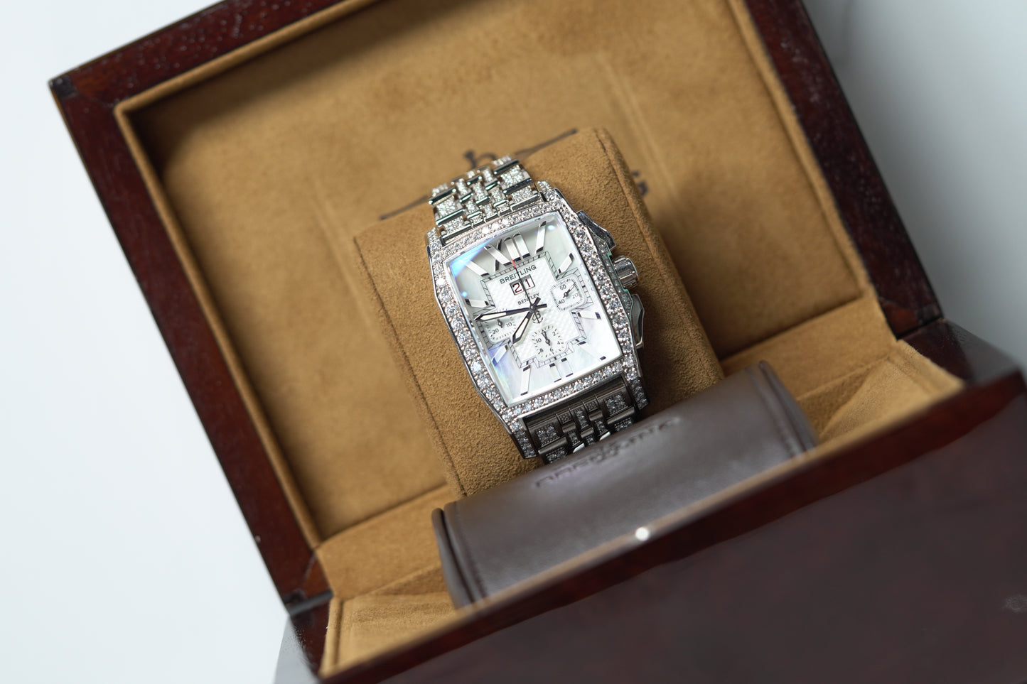 Breitling Flying Bee White Gold Factory 38mm Mother Of Pearl Bracelet Watch Only J44365