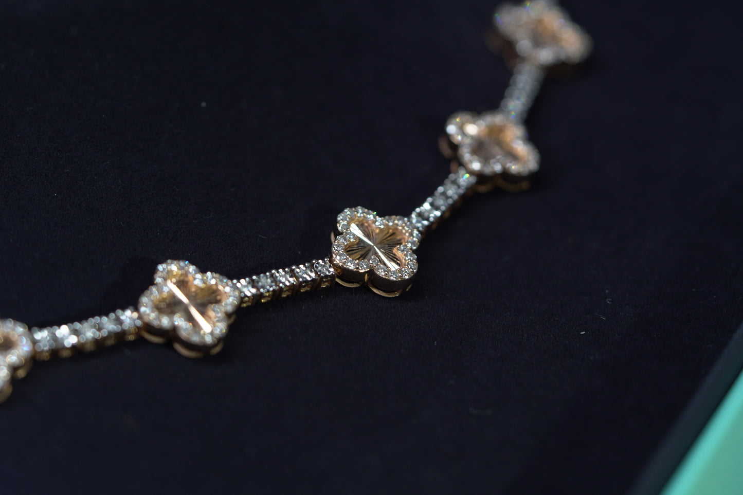 10KT 5.25CT. DIAMOND CLOVER CHAIN RG