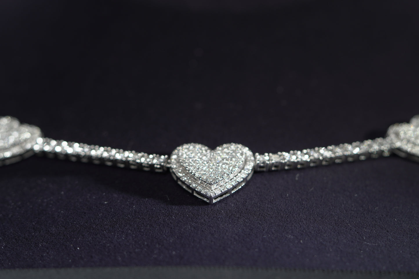 10KT 3.75CT DIAMOND 3 HEART NECKLACE WG