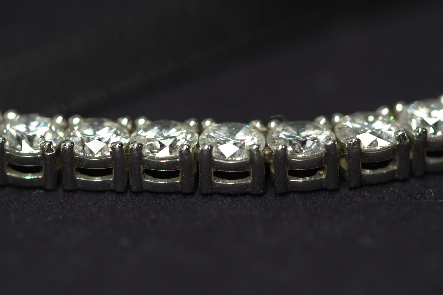 14k White Gold Diamond Necklace 24" 62.1g