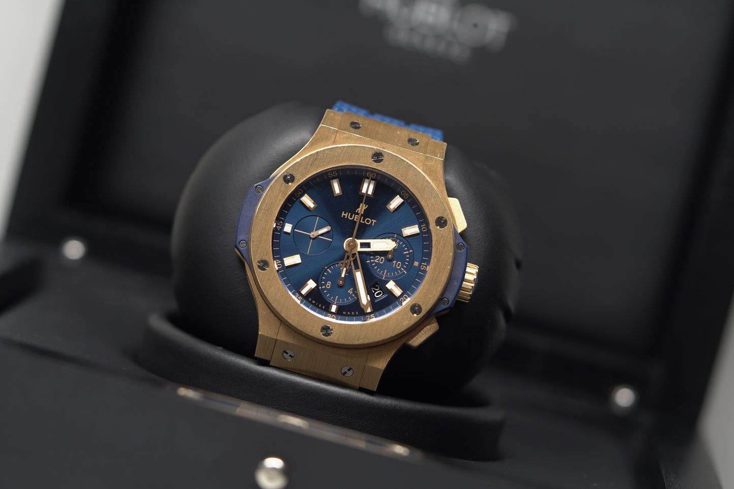 Hublot Big Bang Rose Gold 44mm Blue Rubber Watch Only 301PX7180LR