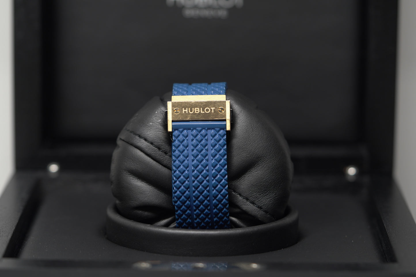 Hublot Big Bang Rose Gold 44mm Blue Rubber Watch Only 301PX7180LR