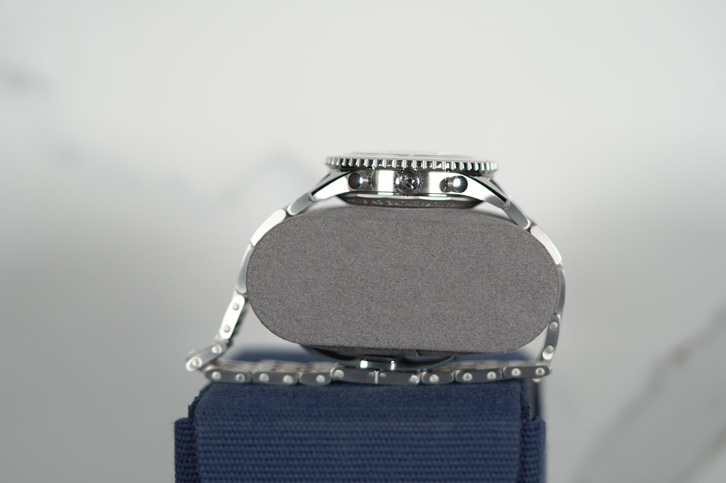 Breitling Navitimer Stainless Steel 43mm Ice Blue Bracelet Box & Papers AB0138