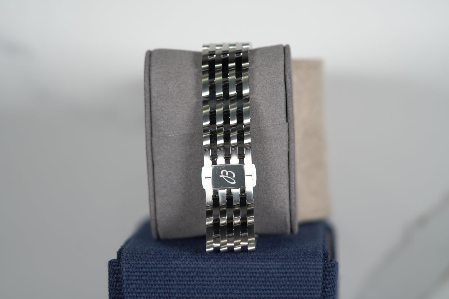 Breitling Navitimer Stainless Steel 43mm Ice Blue Bracelet Box & Papers AB0138
