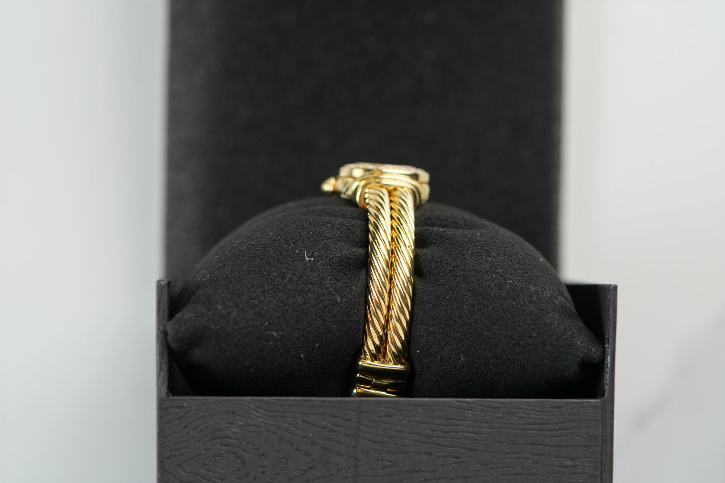 David Yurman Madison Yellow Gold 20mm Black Mother Of Pearl Bracelet Watch Only T408M88