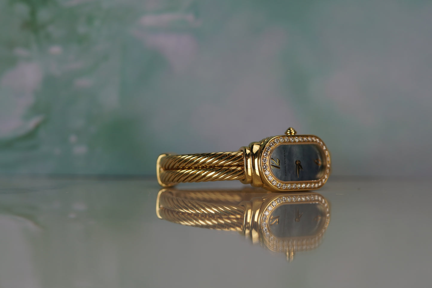 David Yurman Madison Yellow Gold 20mm Black Mother Of Pearl Bracelet Watch Only T408M88
