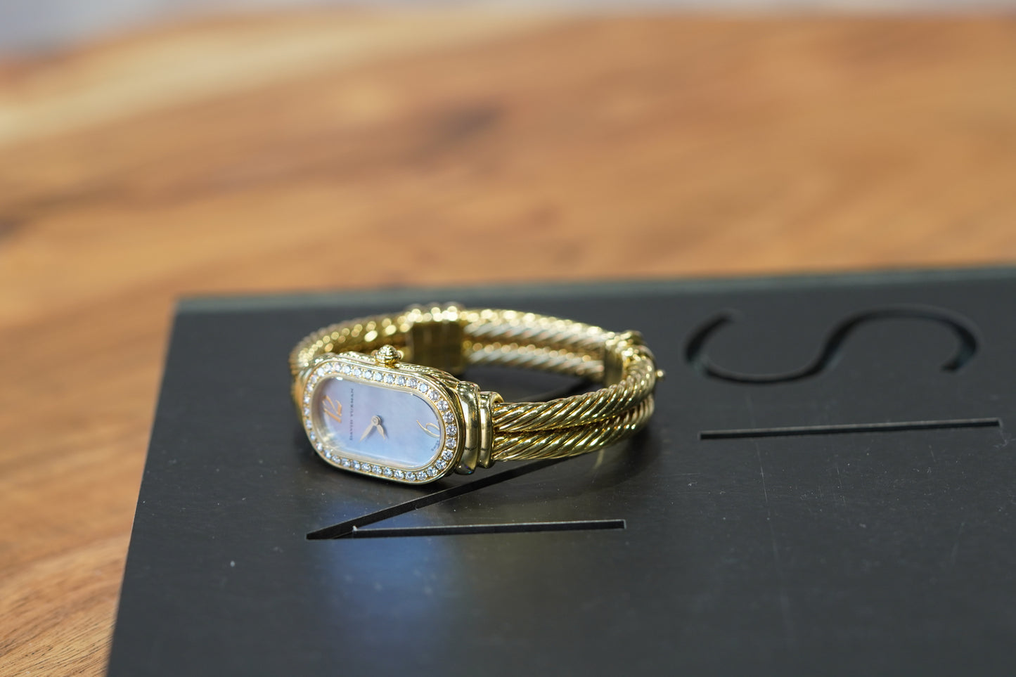 David Yurman Madison Yellow Gold 20mm Black Mother Of Pearl Bracelet Watch Only T408M88
