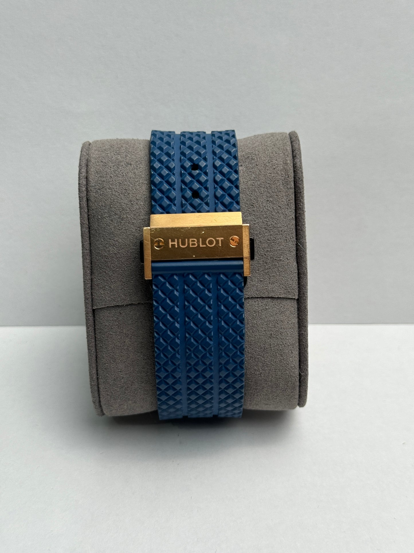 Hublot Big Bang Rose Gold 44mm Blue Rubber Watch Only 301PX7180LR