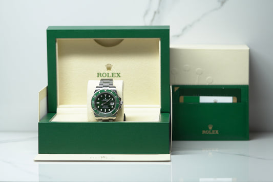 Rolex Submariner Hulk Stainless Steel 40mm Green Oyster Box & Papers 2017 116610LV