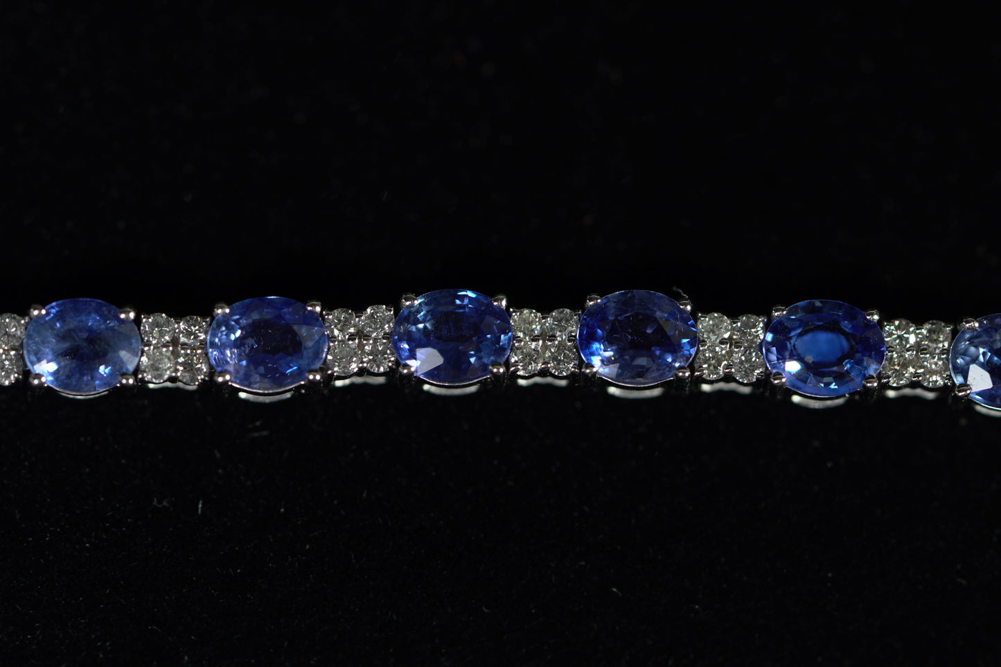 14KT 1.10CT DIAMOND SAPHIRE BRACELET WG