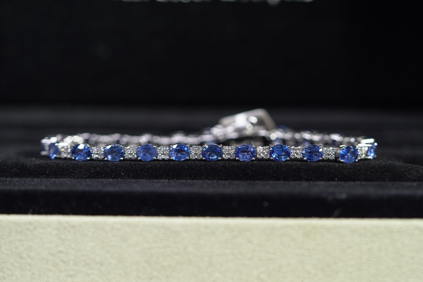 14KT 1.10CT DIAMOND SAPHIRE BRACELET WG