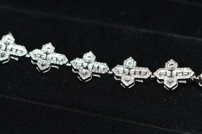 10KT 3.50CT DIAMONDCROSSBAGUETTE BRACELET WG