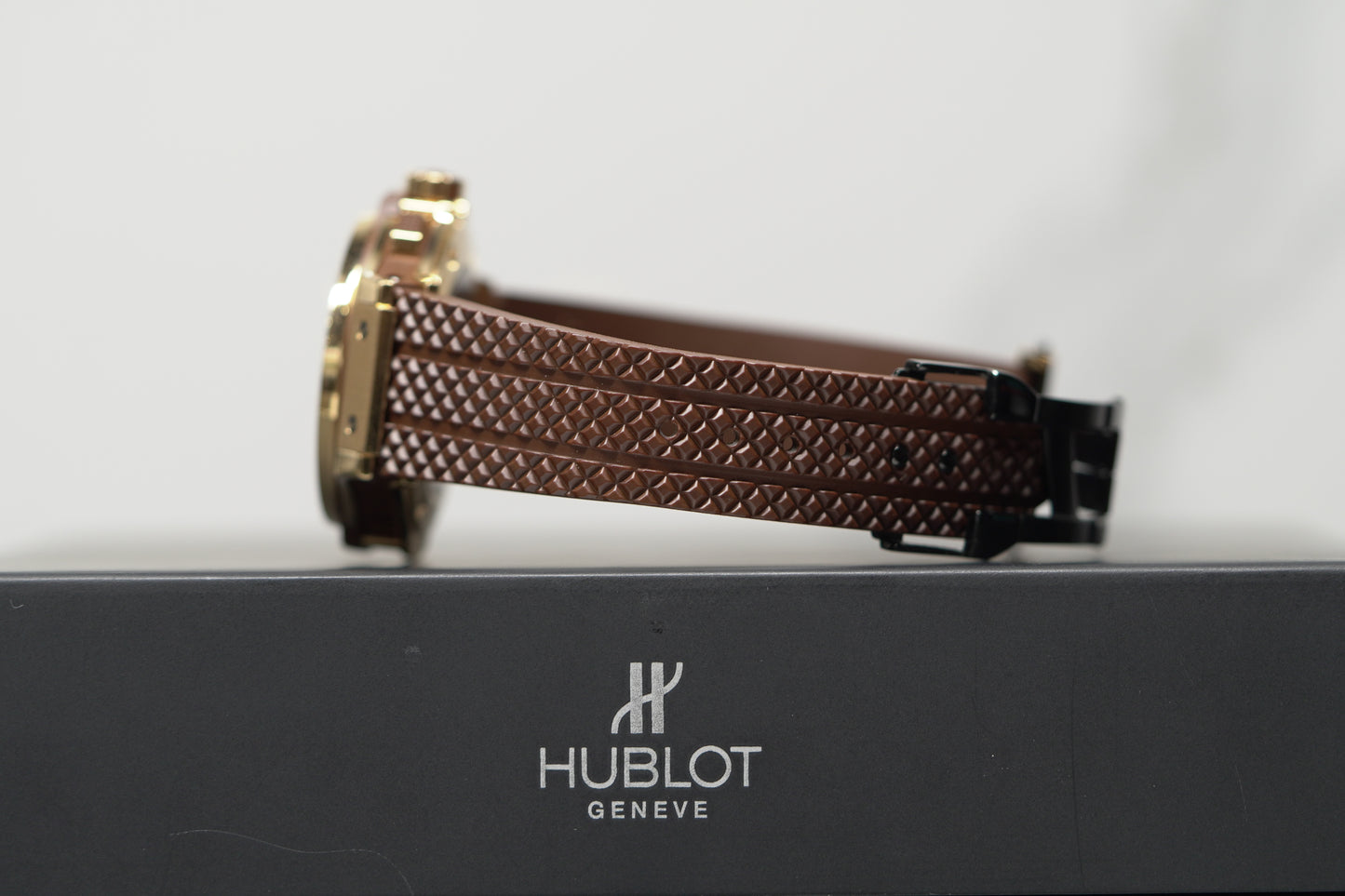 Hublot Big Bang Rose Gold 41mm Brown Rubber Watch Only 341PC1007RX114