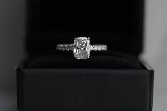 Platinum 3k Cushion Cut Dimond Ring 5.5g GIA Certified